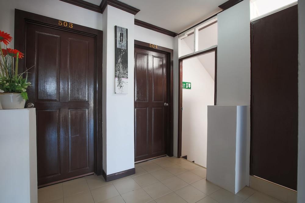 Patong Buri Hotel Exterior photo